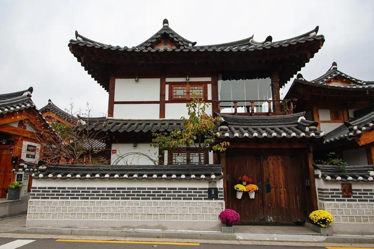 Eunpyeong Hanok Pyeonganchae Seoul
